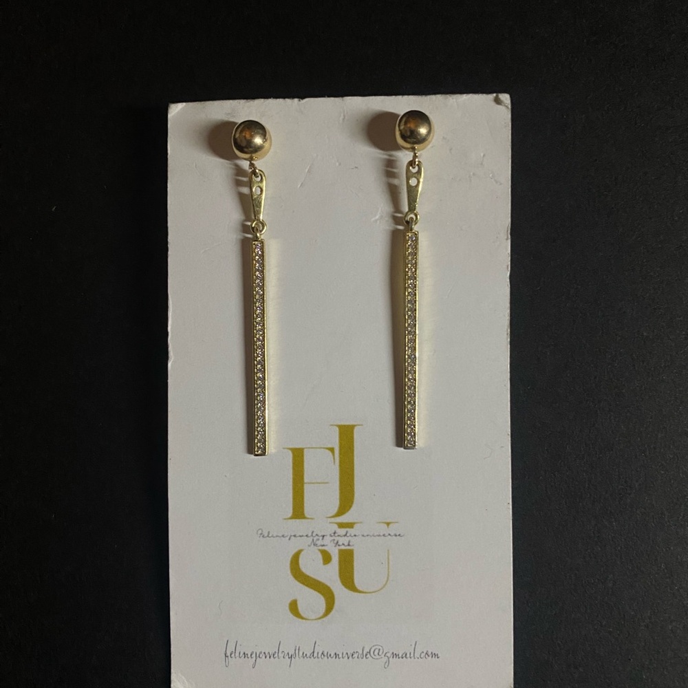 Chic Gold vermeil Bar Drop Earrings